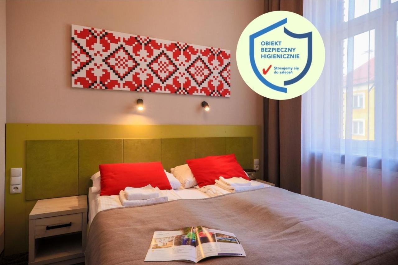 Hotel *** Nat Krynica Zdroj Eksteriør billede
